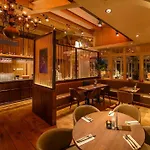 Thalassa Lodge